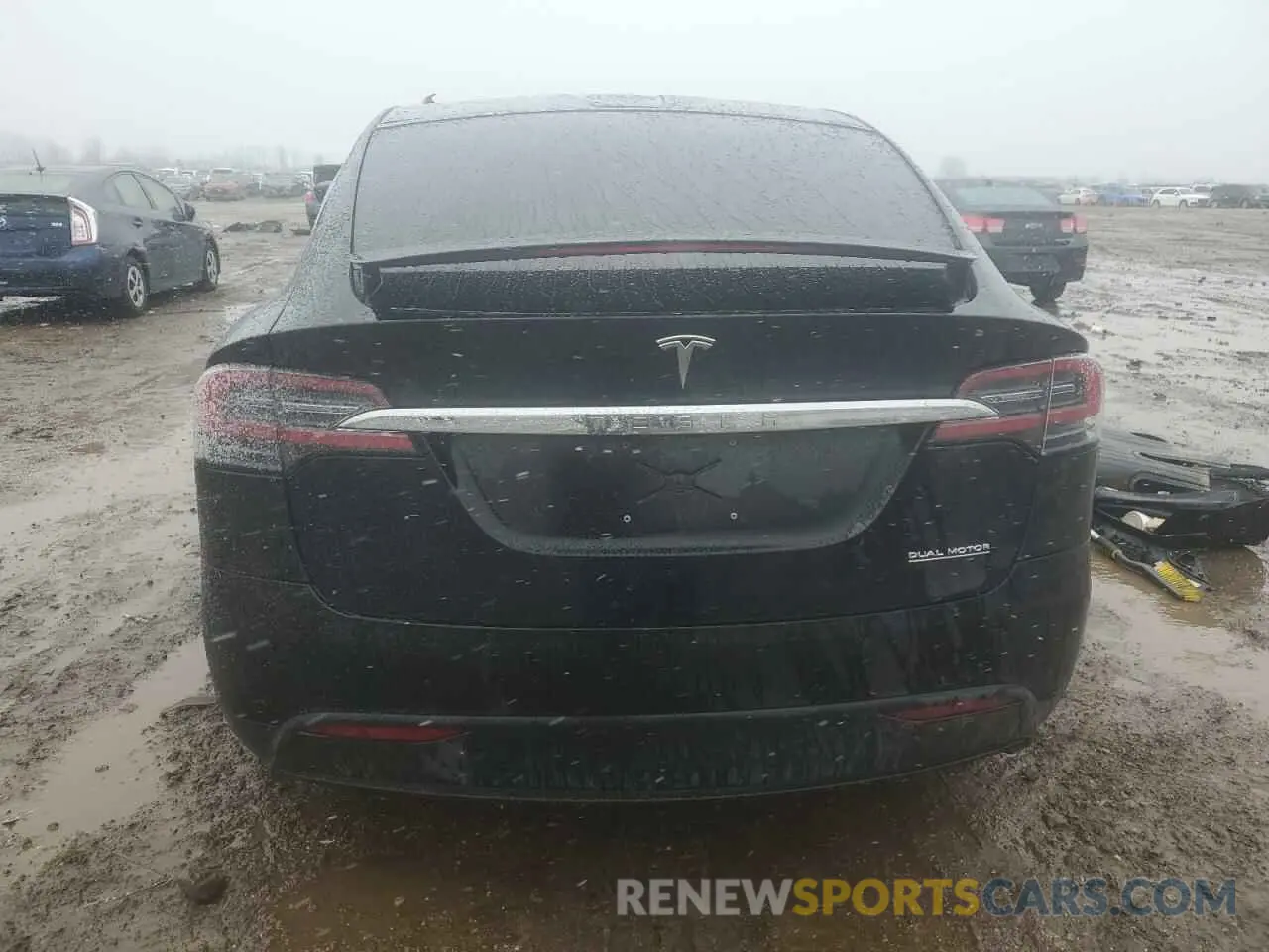 6 fotografías del automóvil dañado 5YJXCAE4XLF237575 TESLA MODEL X 2020