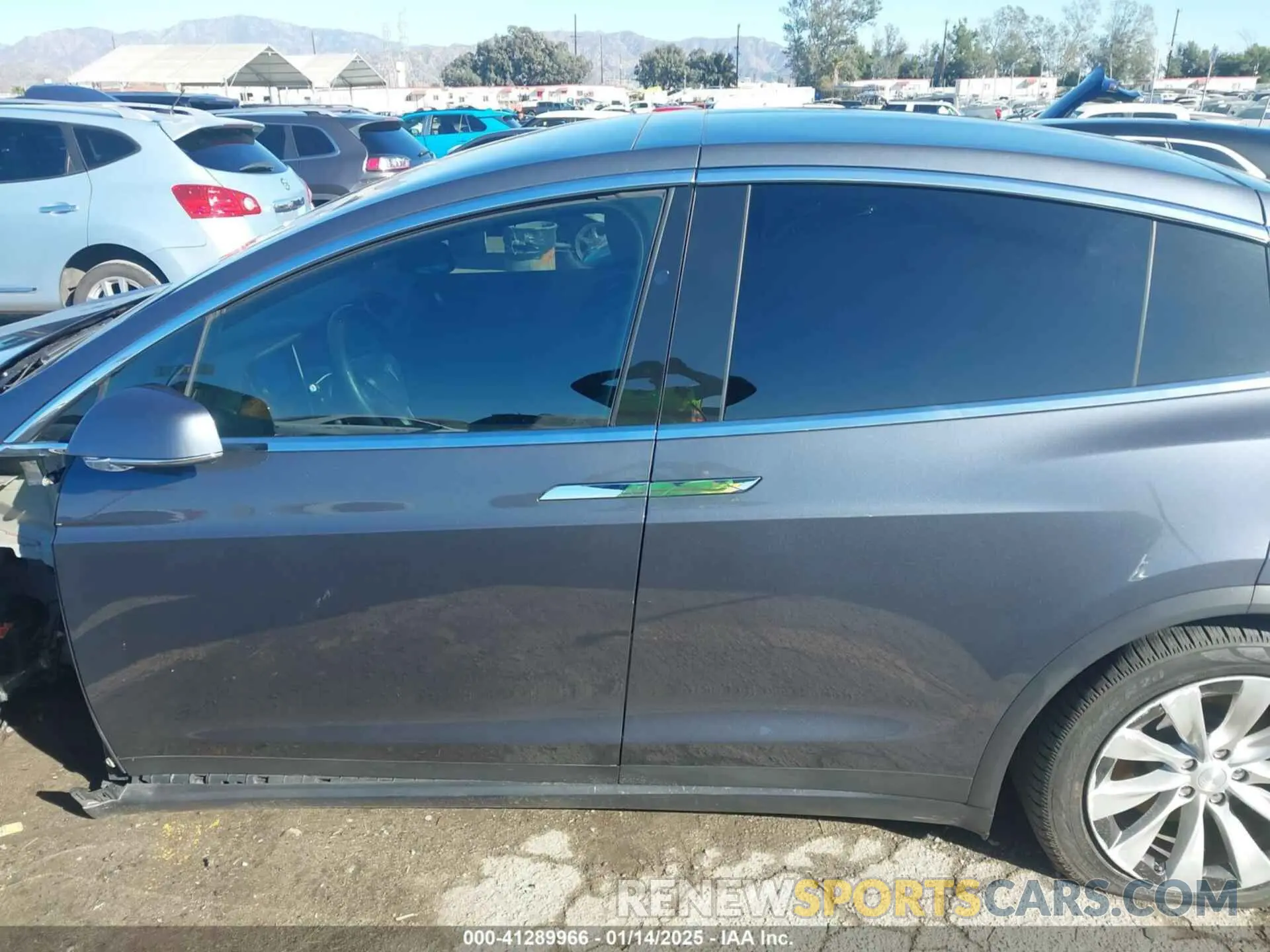 15 fotografías del automóvil dañado 5YJXCBE20LF239761 TESLA MODEL X 2020