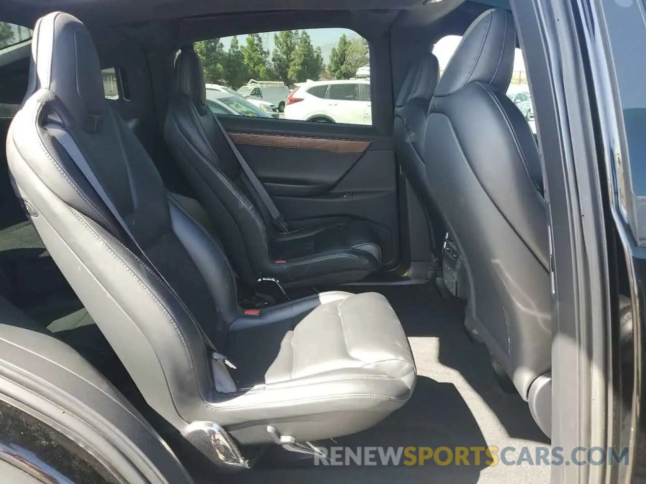 11 fotografías del automóvil dañado 5YJXCBE20LF241879 TESLA MODEL X 2020