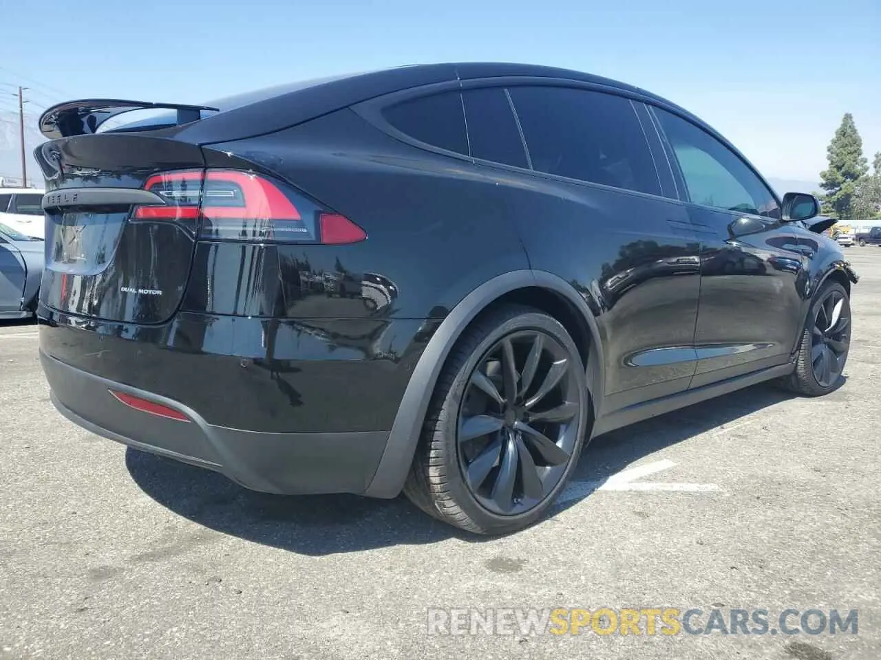3 fotografías del automóvil dañado 5YJXCBE20LF241879 TESLA MODEL X 2020