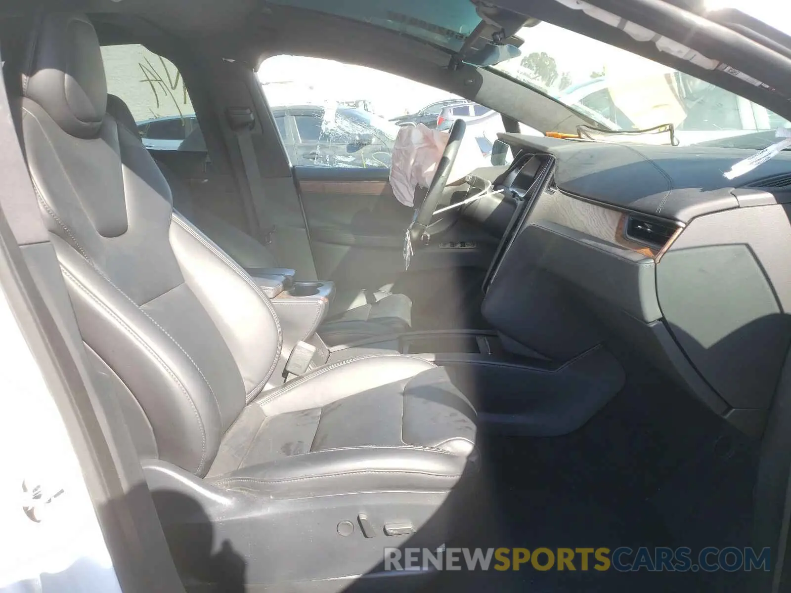 5 fotografías del automóvil dañado 5YJXCBE20LF242014 TESLA MODEL X 2020