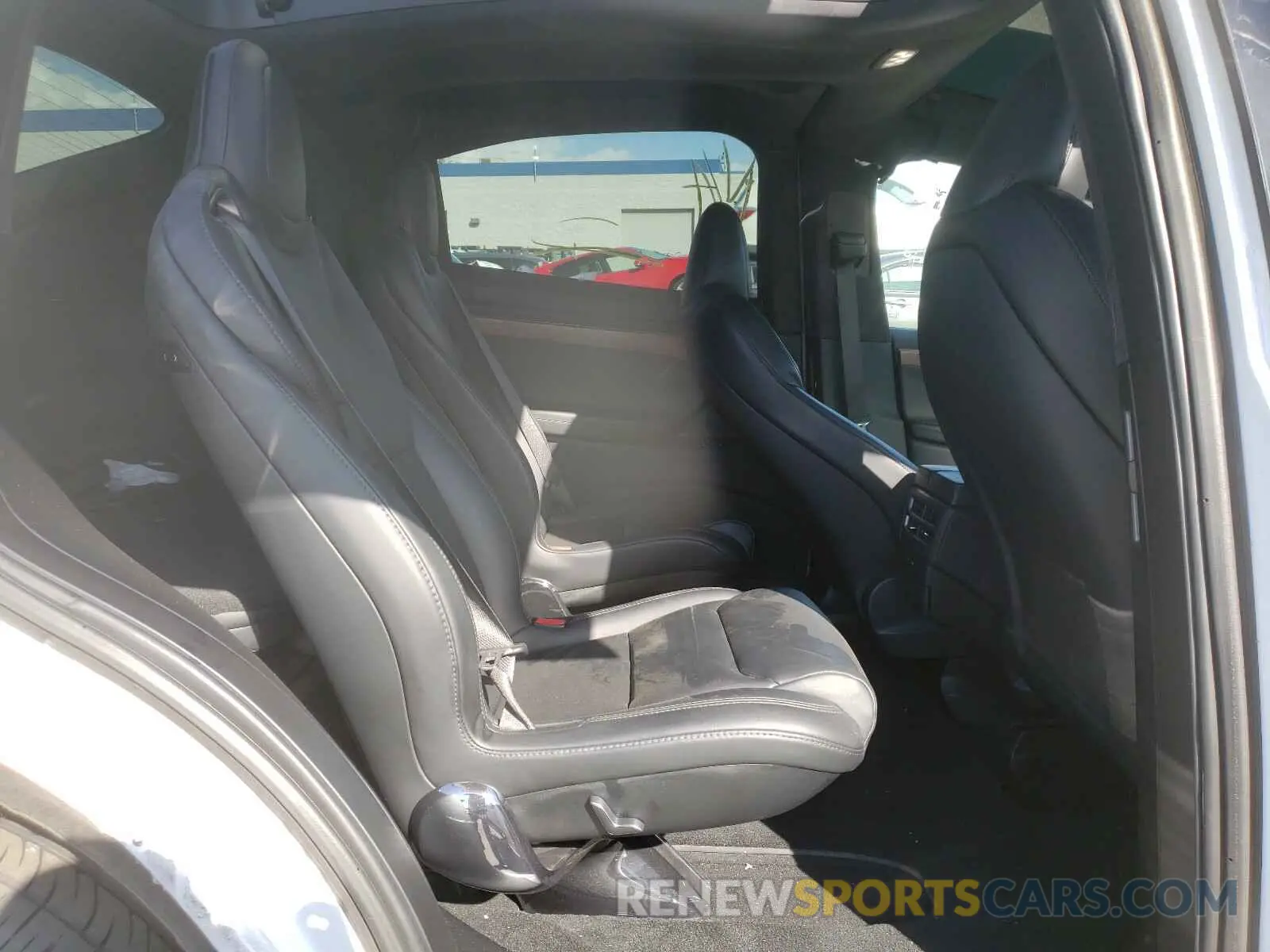 6 fotografías del automóvil dañado 5YJXCBE20LF242014 TESLA MODEL X 2020