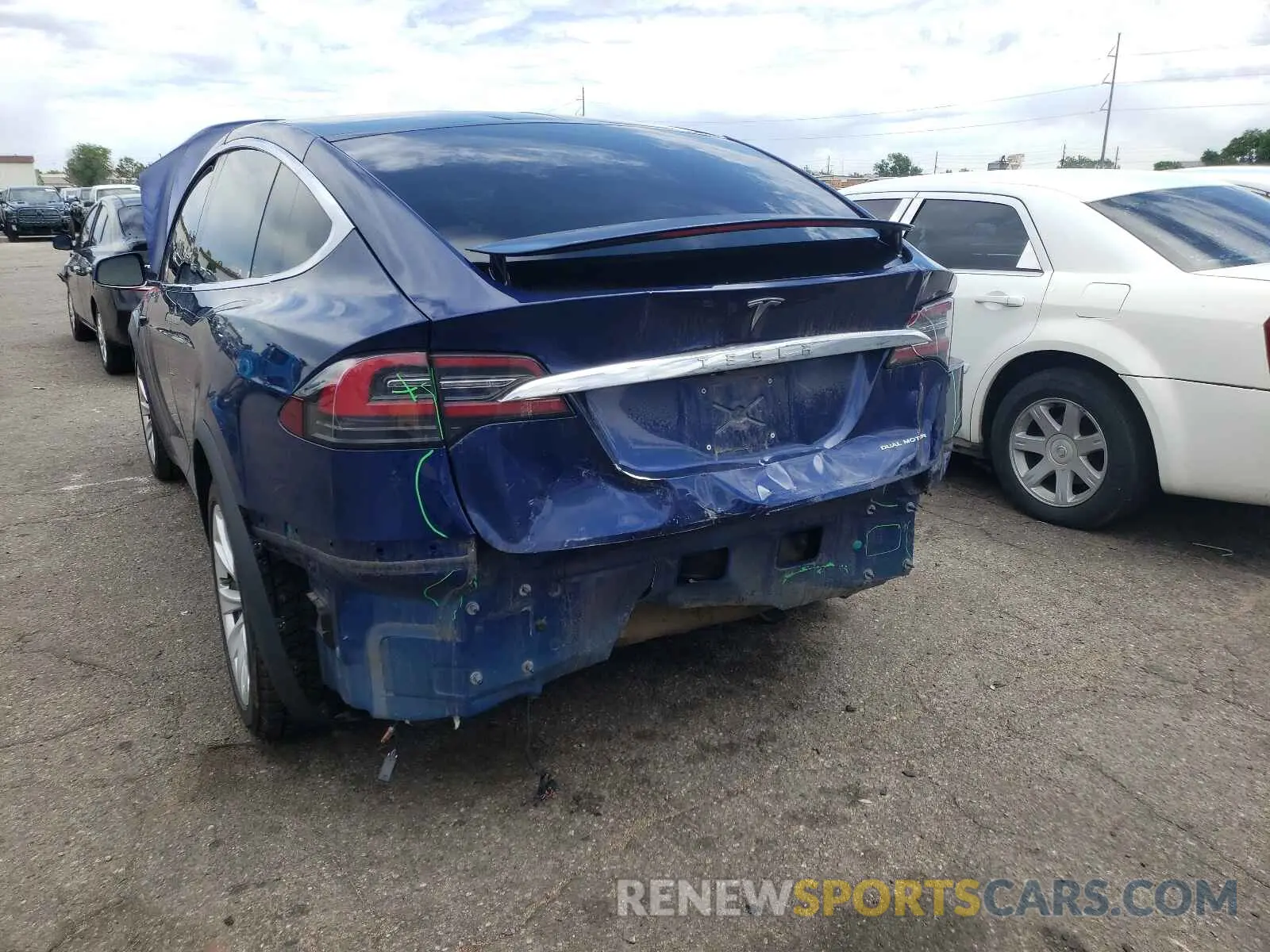 9 fotografías del automóvil dañado 5YJXCBE20LF306830 TESLA MODEL X 2020