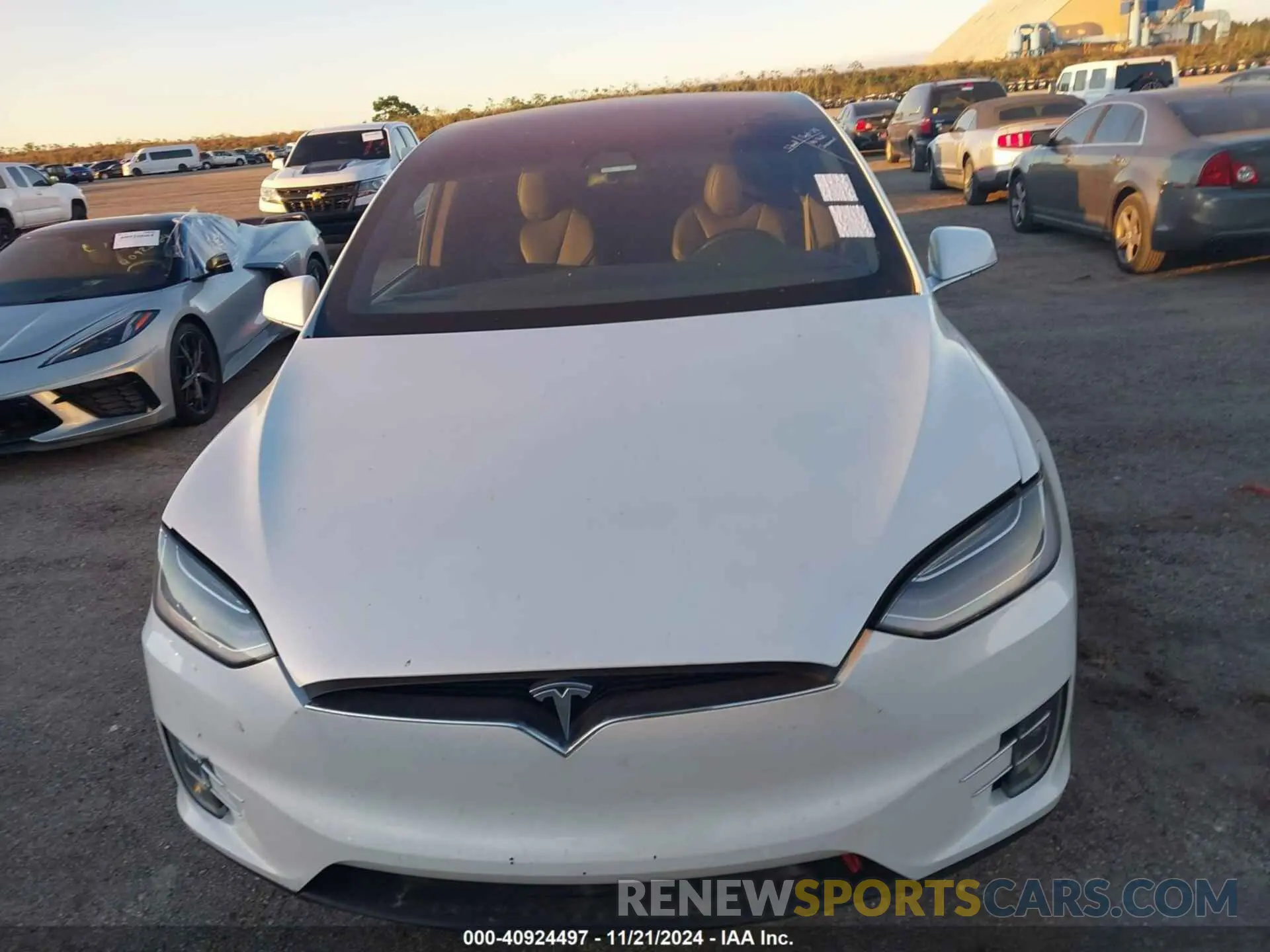 6 fotografías del automóvil dañado 5YJXCBE21LF260926 TESLA MODEL X 2020