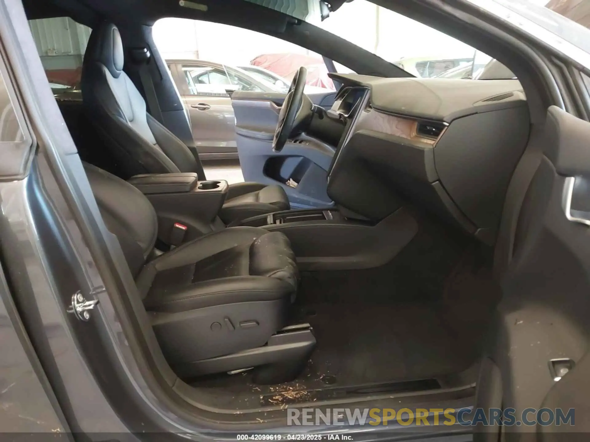 5 fotografías del automóvil dañado 5YJXCBE22LF261759 TESLA MODEL X 2020