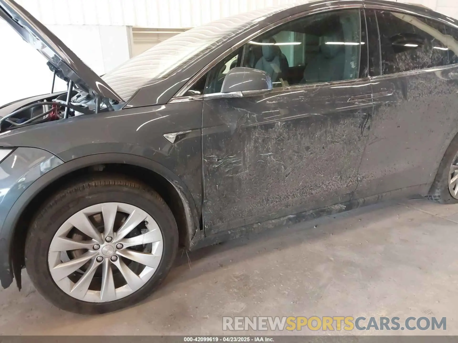 6 fotografías del automóvil dañado 5YJXCBE22LF261759 TESLA MODEL X 2020