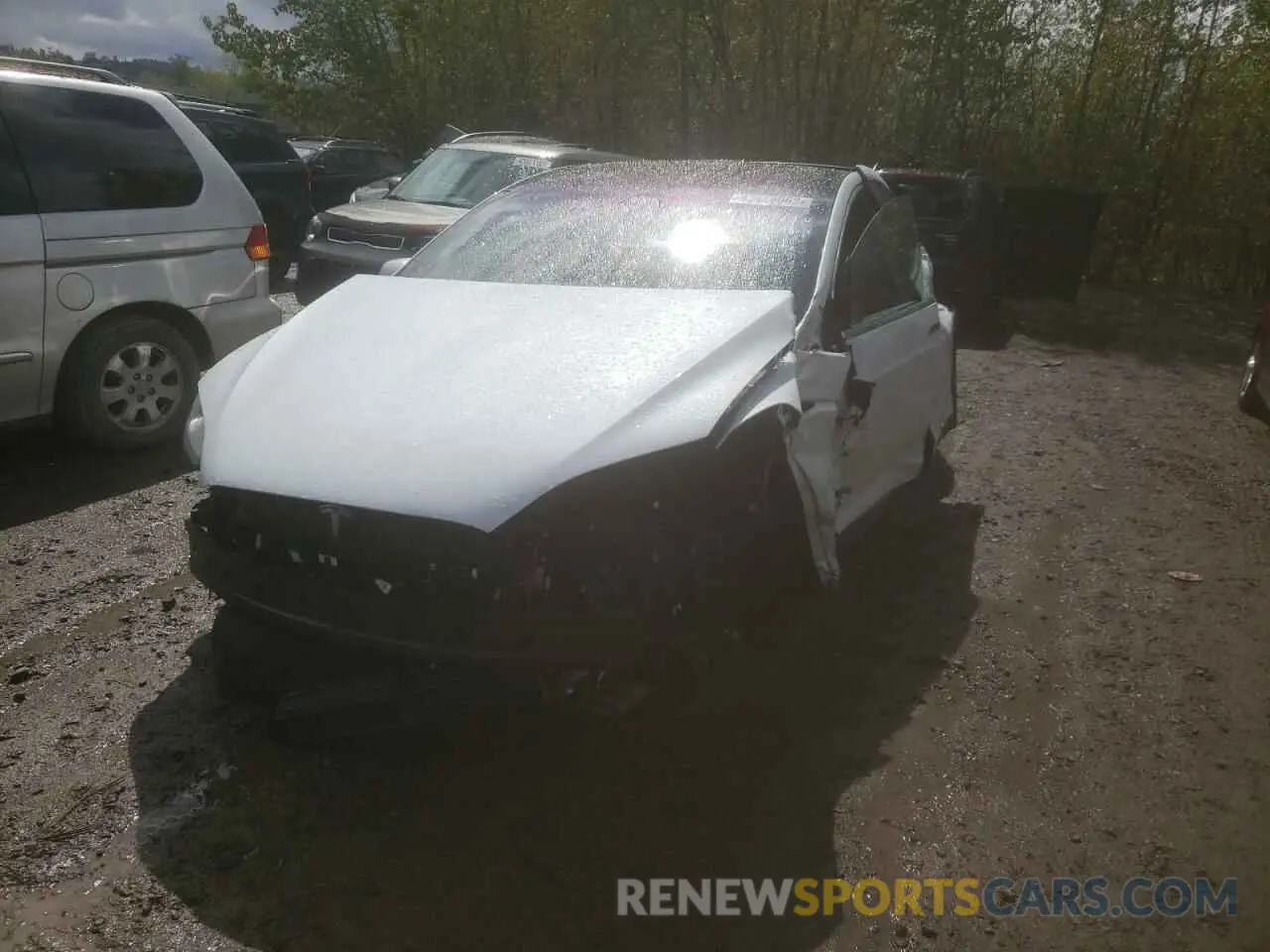 2 fotografías del automóvil dañado 5YJXCBE23LF233890 TESLA MODEL X 2020