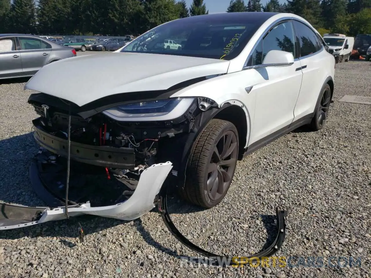 2 fotografías del automóvil dañado 5YJXCBE23LF272804 TESLA MODEL X 2020