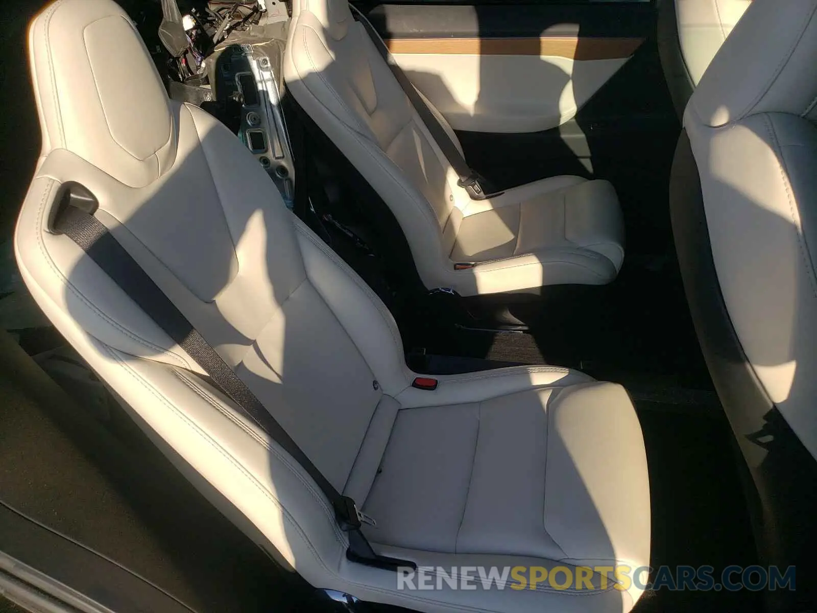 6 fotografías del automóvil dañado 5YJXCBE23LF282152 TESLA MODEL X 2020