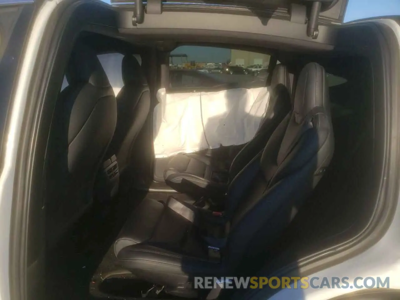 6 fotografías del automóvil dañado 5YJXCBE24LF233901 TESLA MODEL X 2020