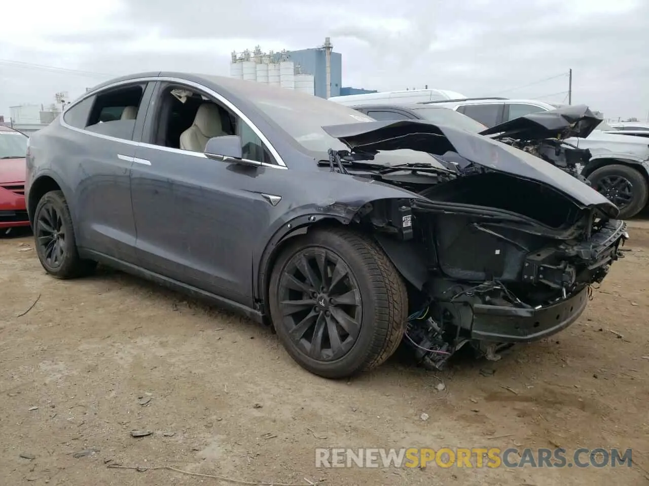 4 fotografías del automóvil dañado 5YJXCBE25LF226035 TESLA MODEL X 2020