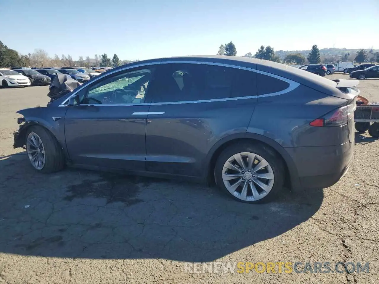 2 fotografías del automóvil dañado 5YJXCBE25LF238623 TESLA MODEL X 2020