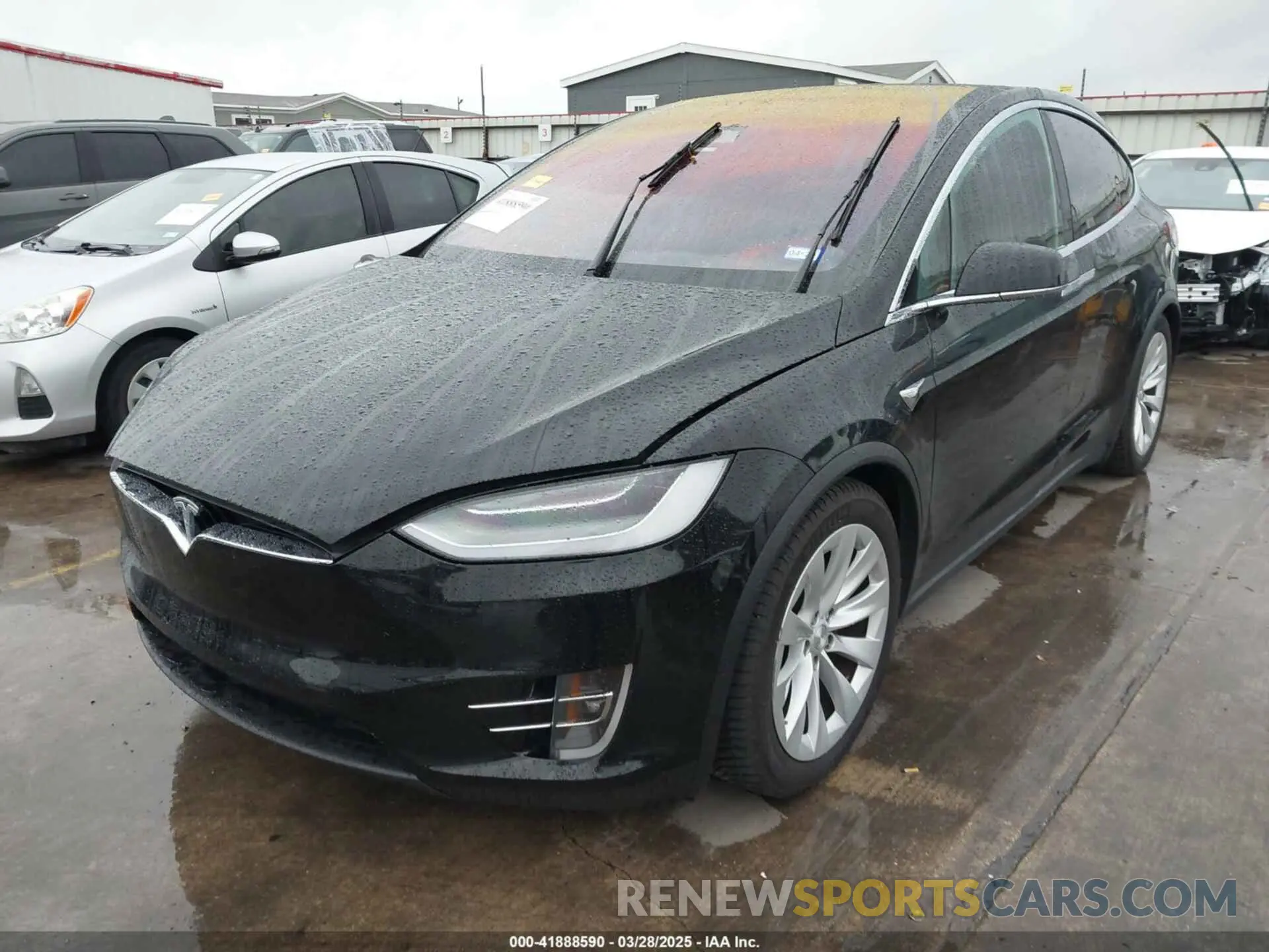 2 fotografías del automóvil dañado 5YJXCBE25LF250044 TESLA MODEL X 2020