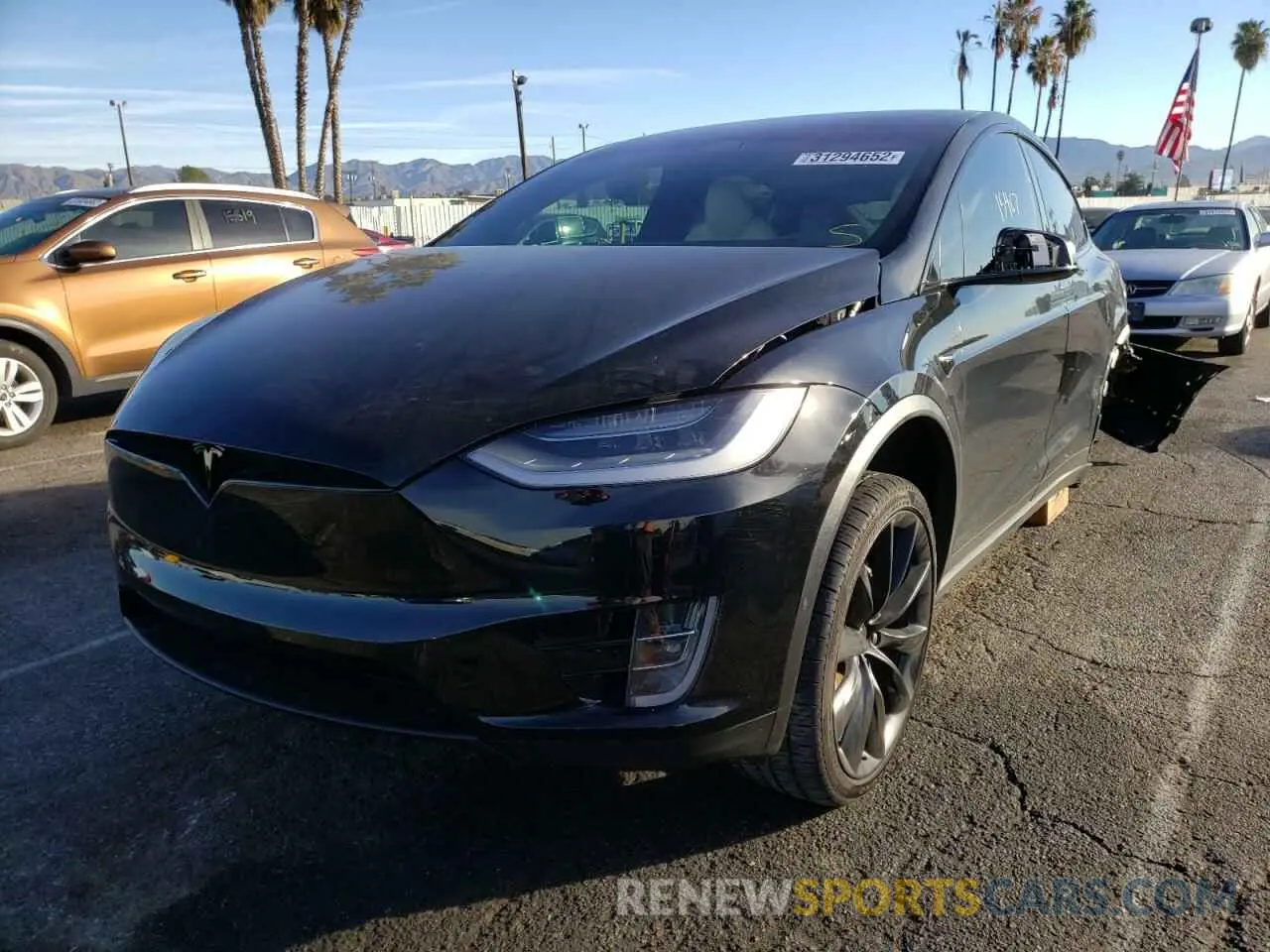 2 fotografías del automóvil dañado 5YJXCBE25LF268849 TESLA MODEL X 2020