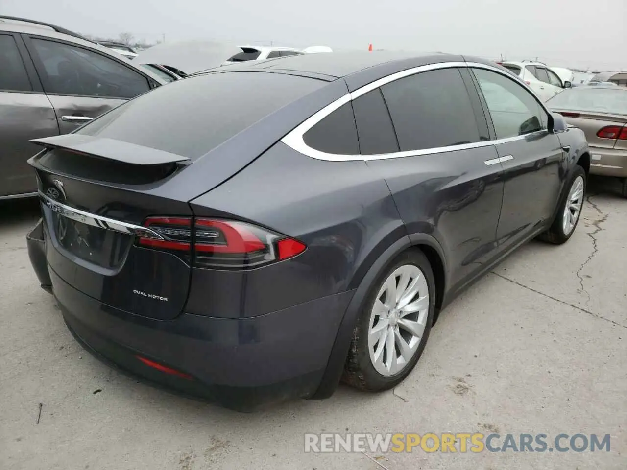 4 fotografías del automóvil dañado 5YJXCBE25LF301879 TESLA MODEL X 2020