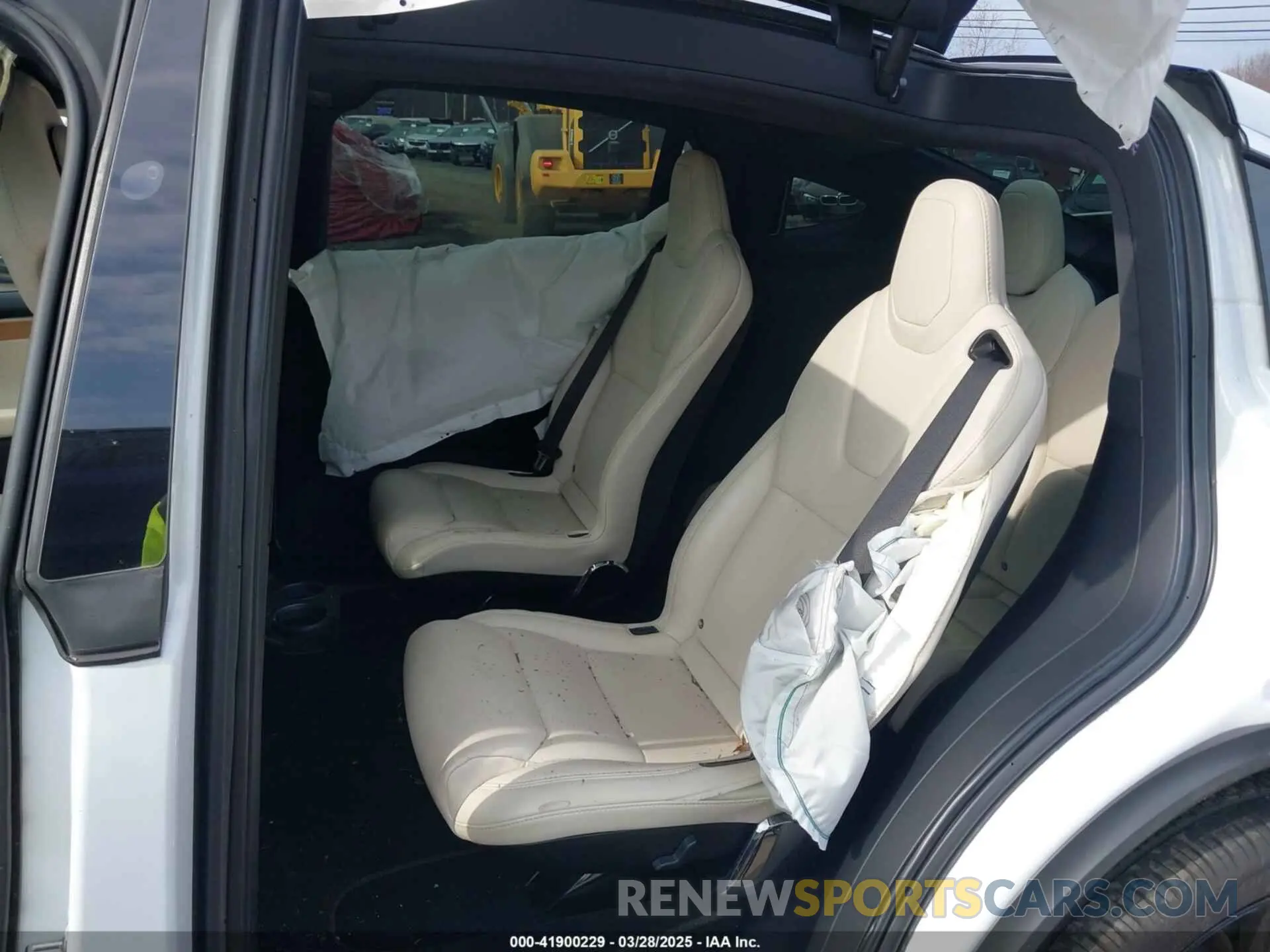 8 fotografías del automóvil dañado 5YJXCBE26LF213956 TESLA MODEL X 2020