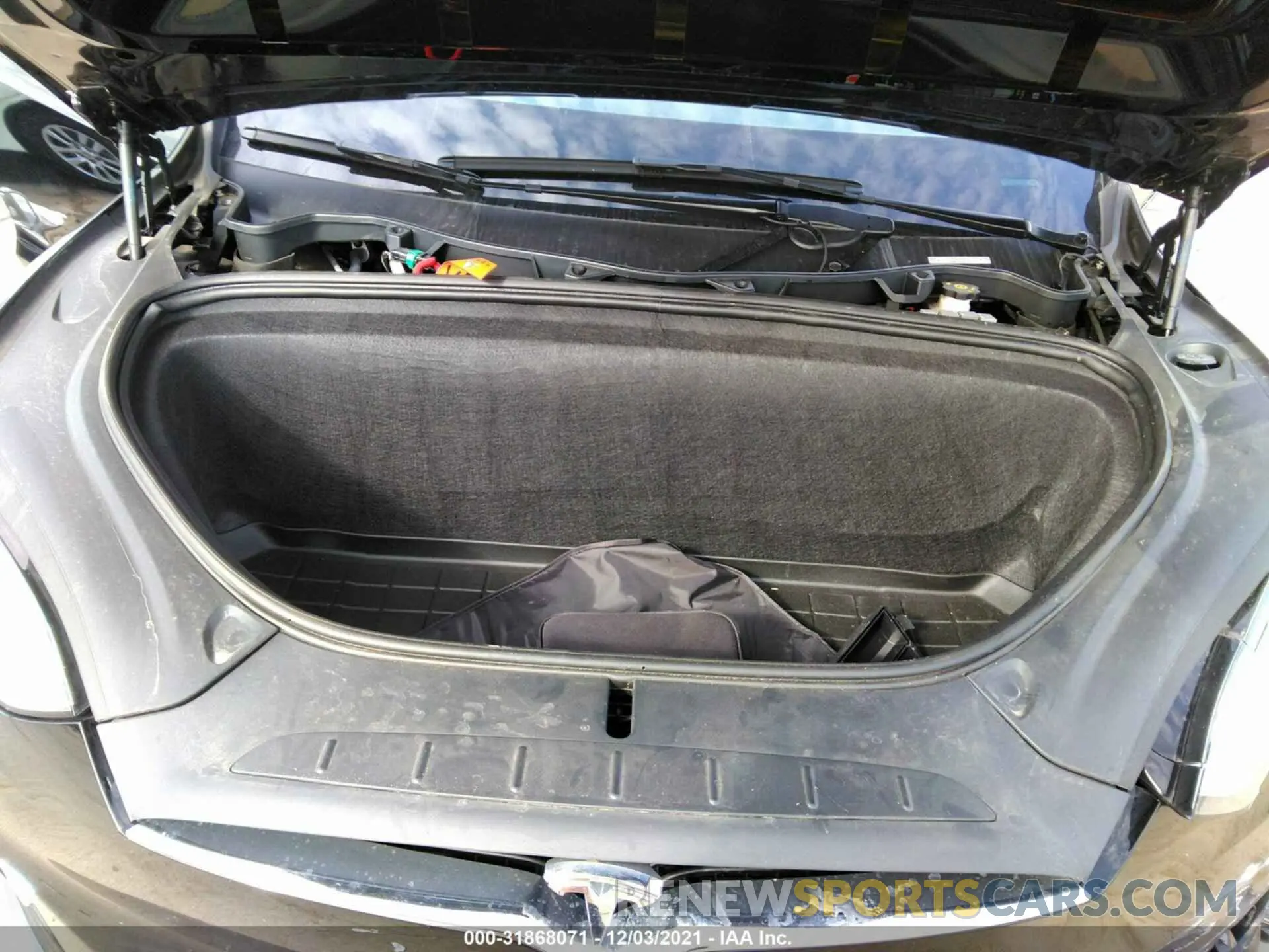 10 fotografías del automóvil dañado 5YJXCBE26LF236301 TESLA MODEL X 2020