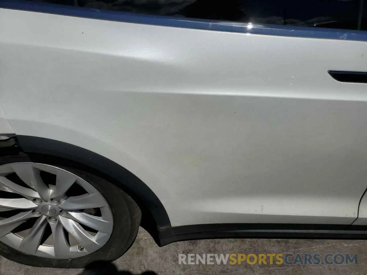 10 fotografías del automóvil dañado 5YJXCBE26LF249971 TESLA MODEL X 2020
