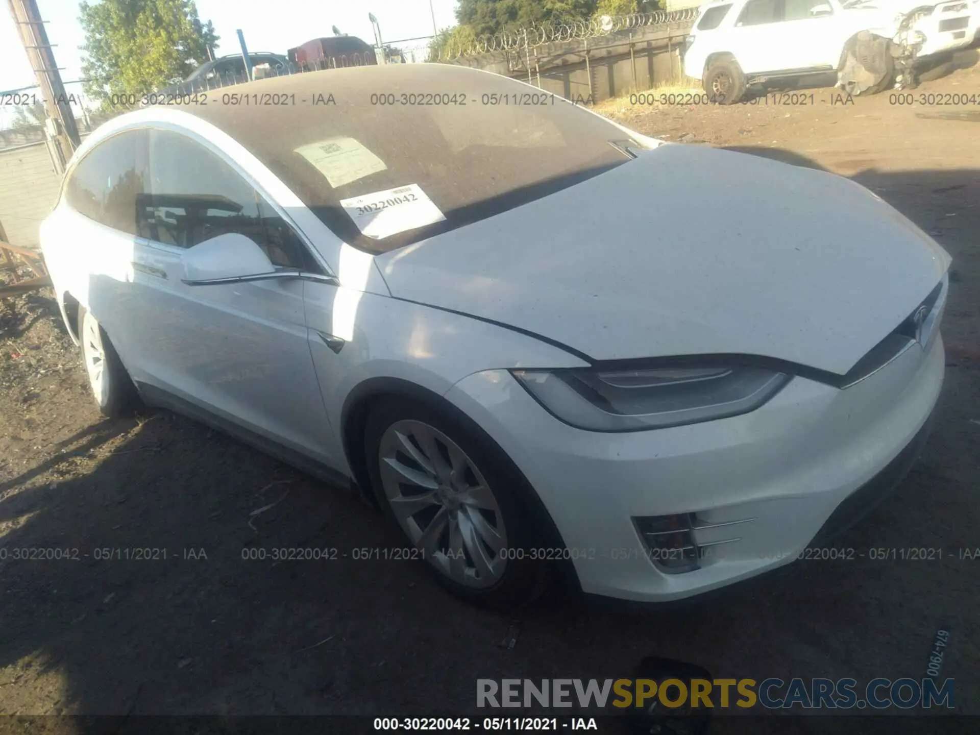 1 fotografías del automóvil dañado 5YJXCBE26LF272294 TESLA MODEL X 2020