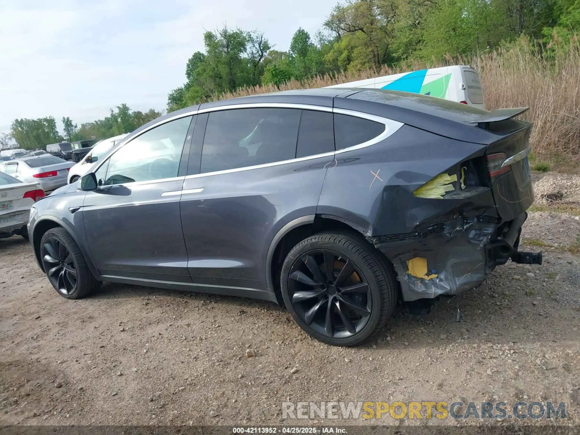 15 fotografías del automóvil dañado 5YJXCBE26LF300370 TESLA MODEL X 2020