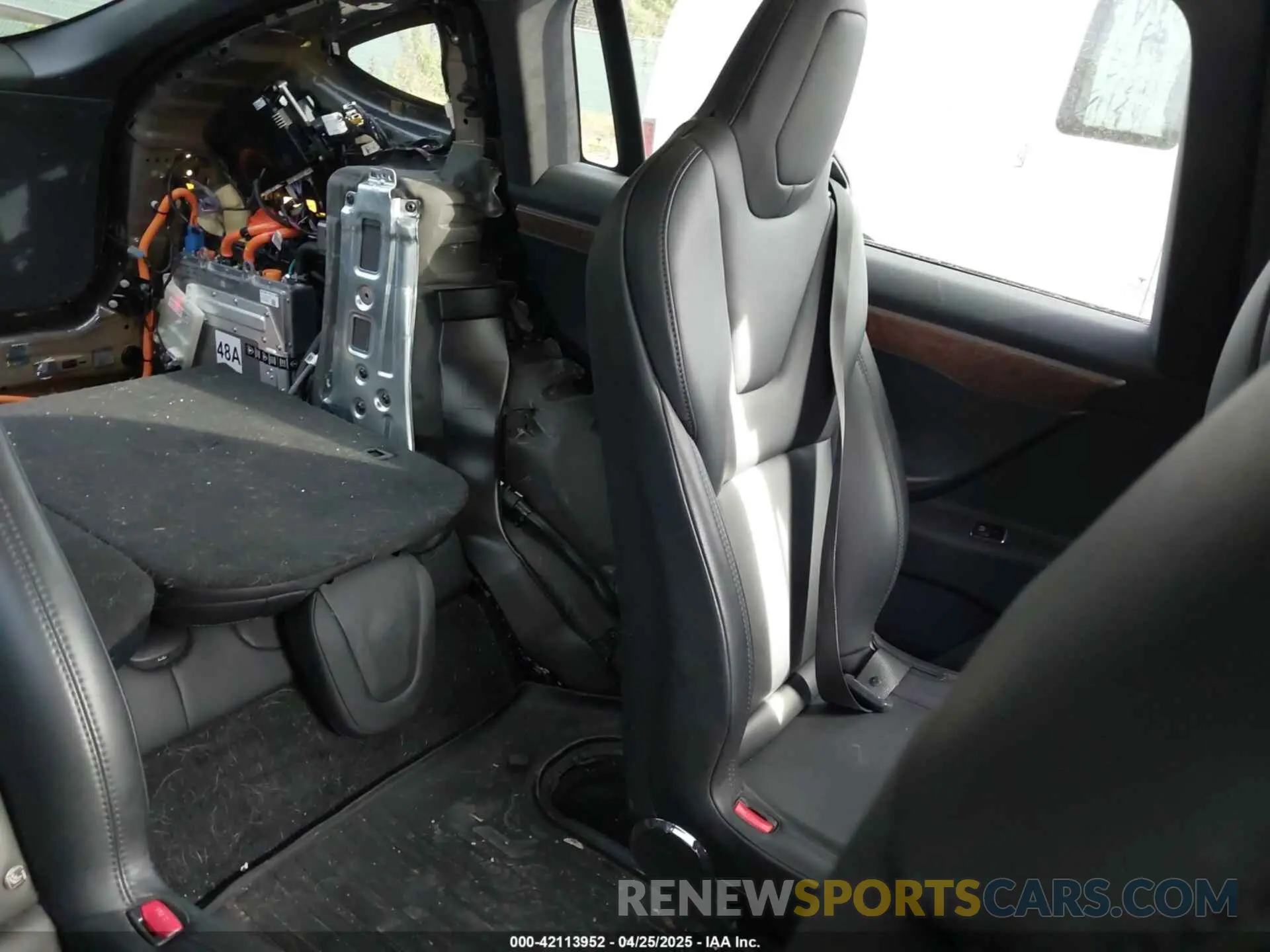 8 fotografías del automóvil dañado 5YJXCBE26LF300370 TESLA MODEL X 2020
