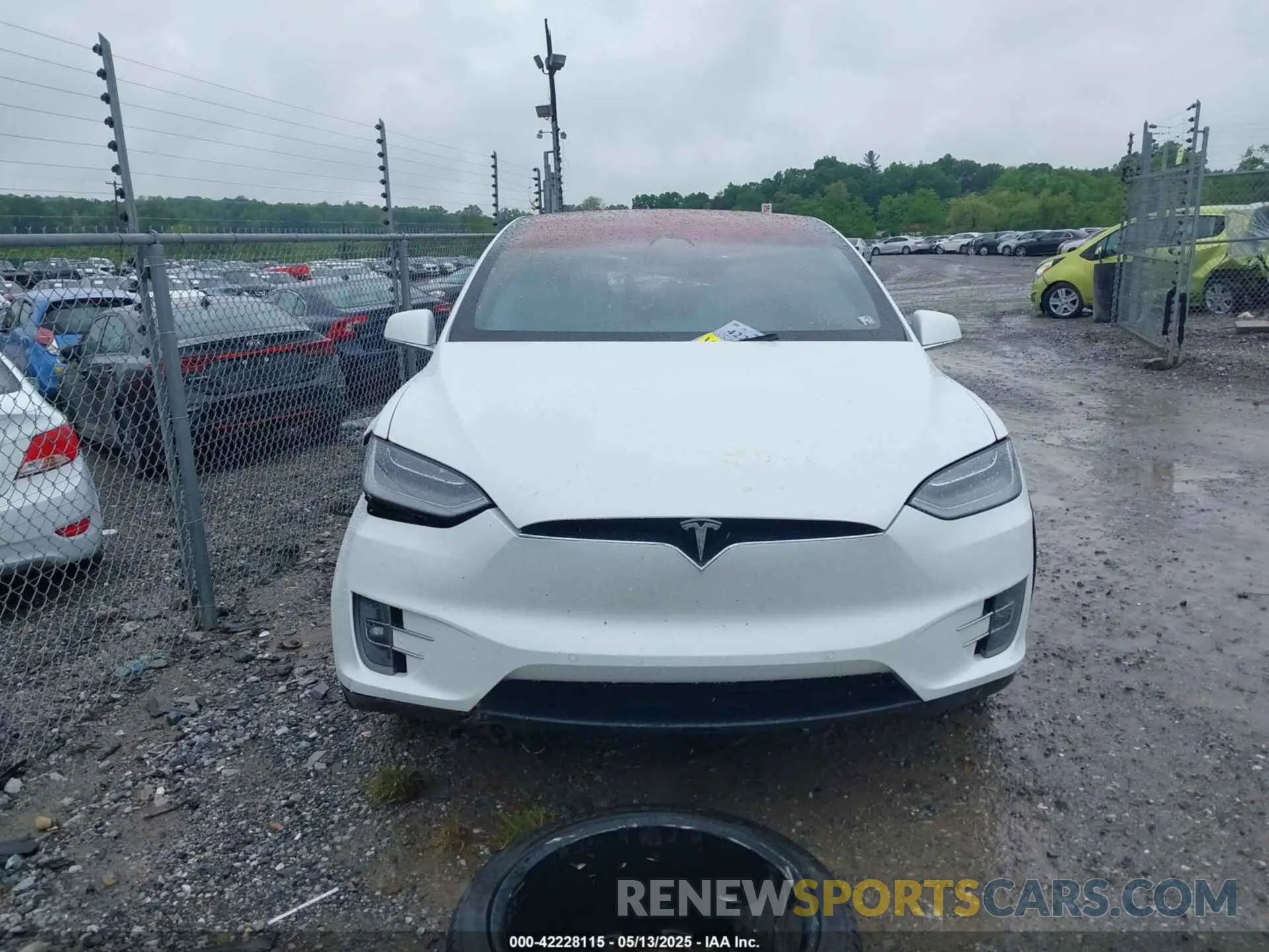 12 fotografías del automóvil dañado 5YJXCBE26LF301504 TESLA MODEL X 2020