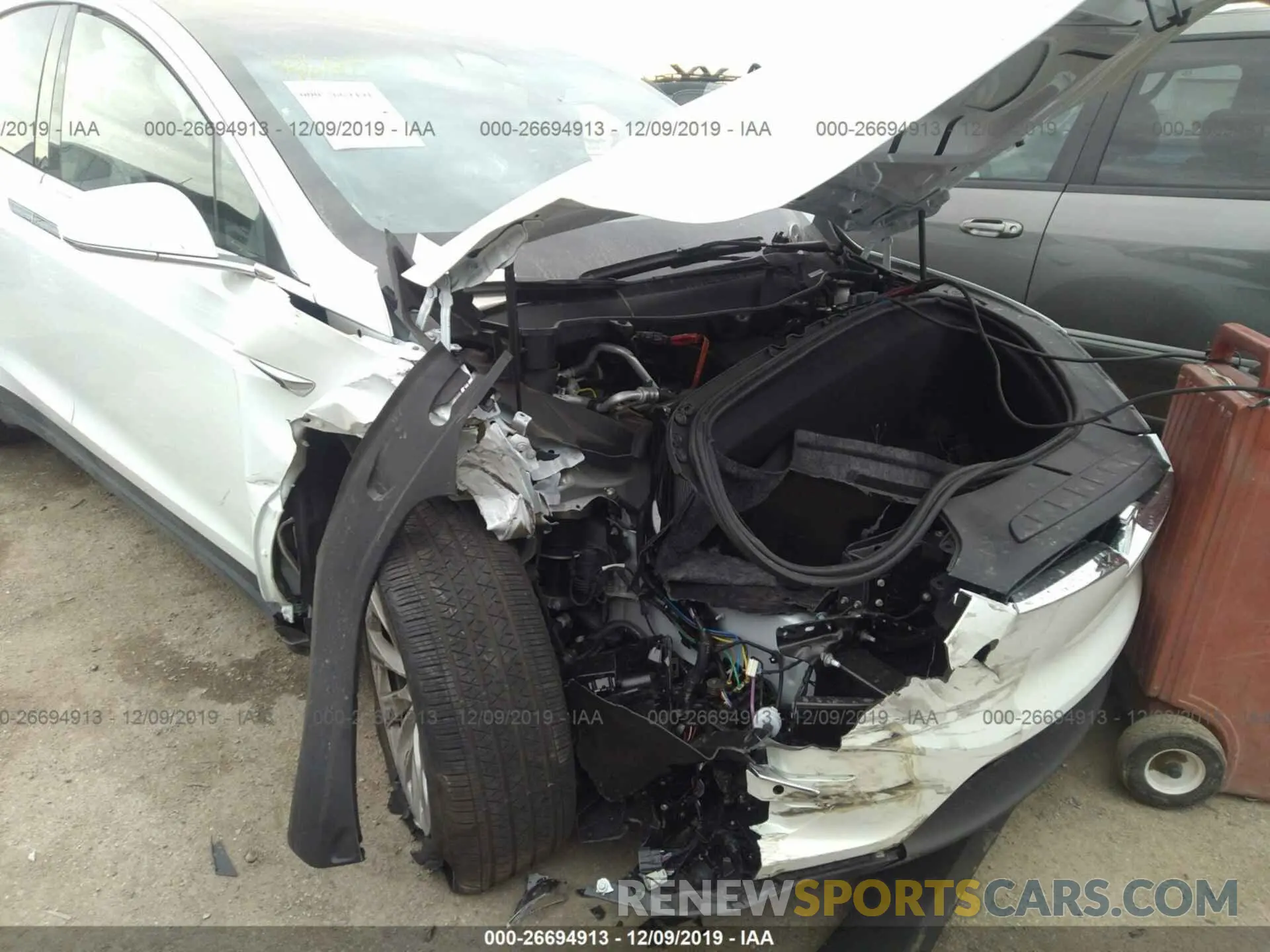 6 fotografías del automóvil dañado 5YJXCBE27LF219572 TESLA MODEL X 2020