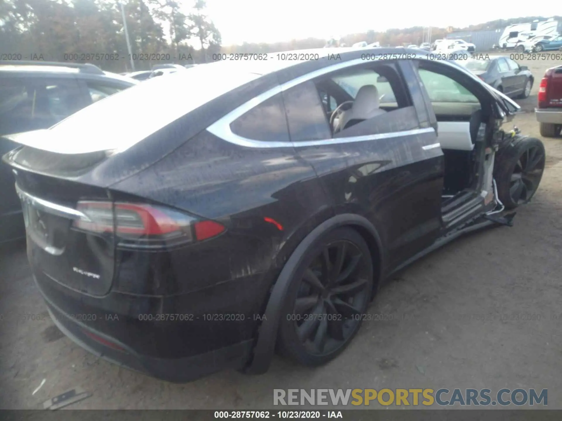 4 fotografías del automóvil dañado 5YJXCBE27LF231088 TESLA MODEL X 2020