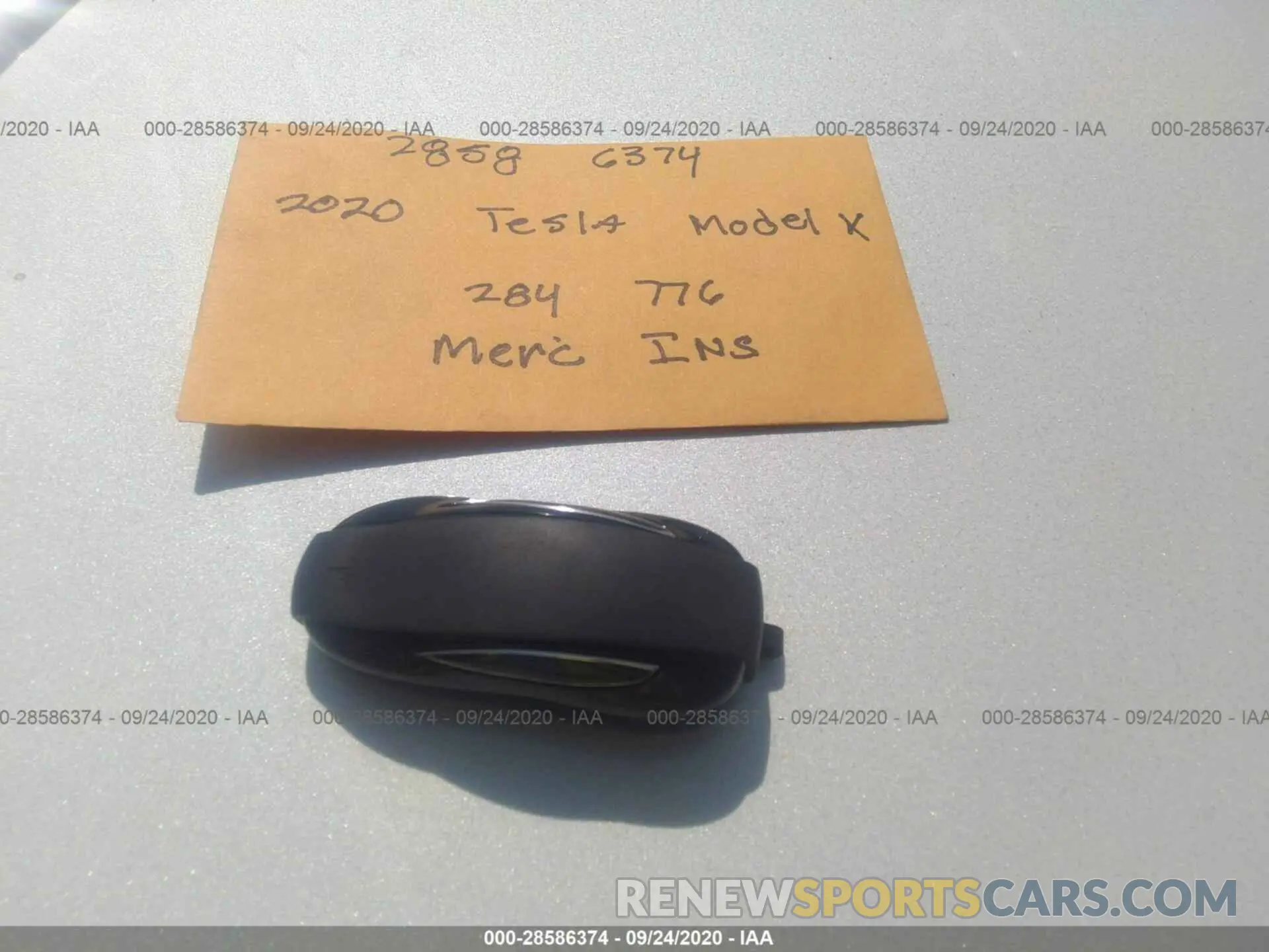 11 fotografías del automóvil dañado 5YJXCBE27LF284776 TESLA MODEL X 2020