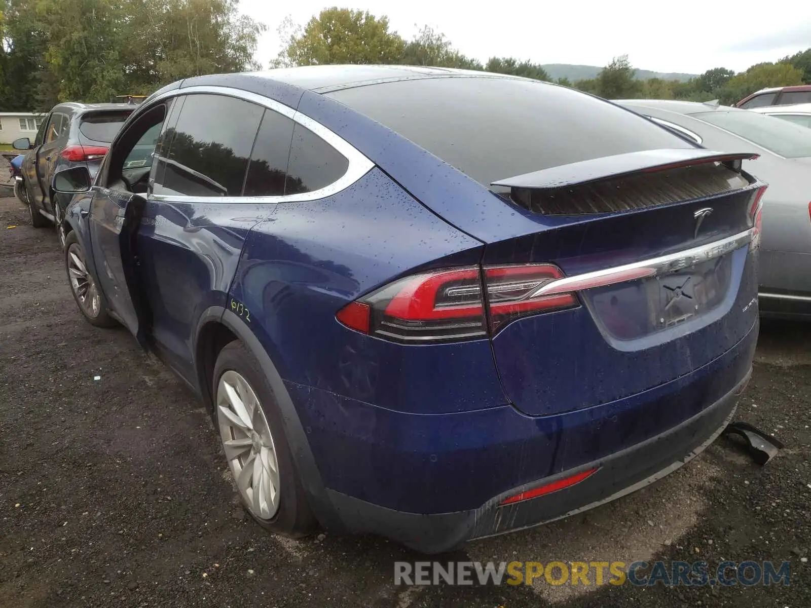 3 fotografías del automóvil dañado 5YJXCBE27LF296037 TESLA MODEL X 2020