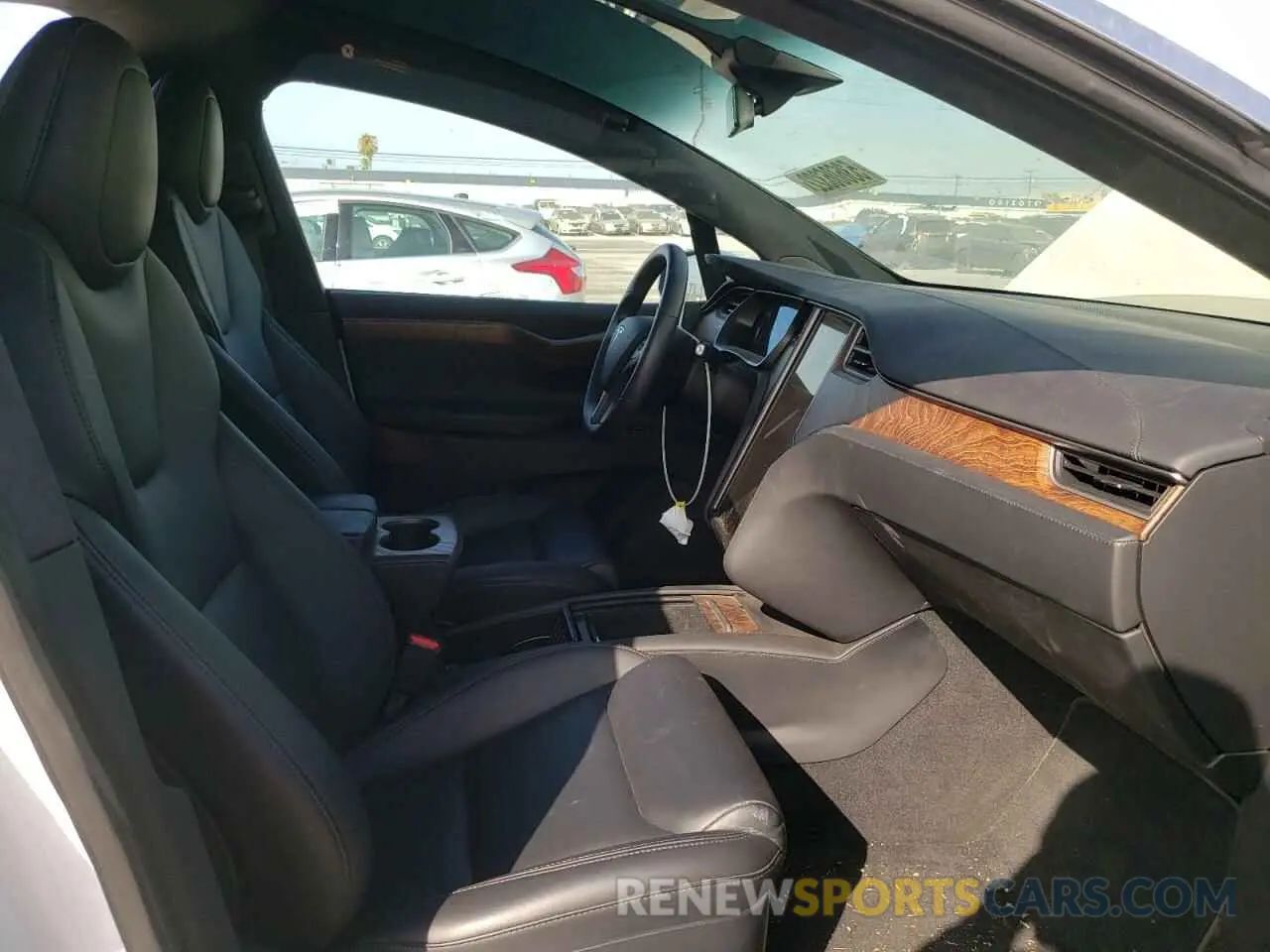 5 fotografías del automóvil dañado 5YJXCBE28LF235327 TESLA MODEL X 2020