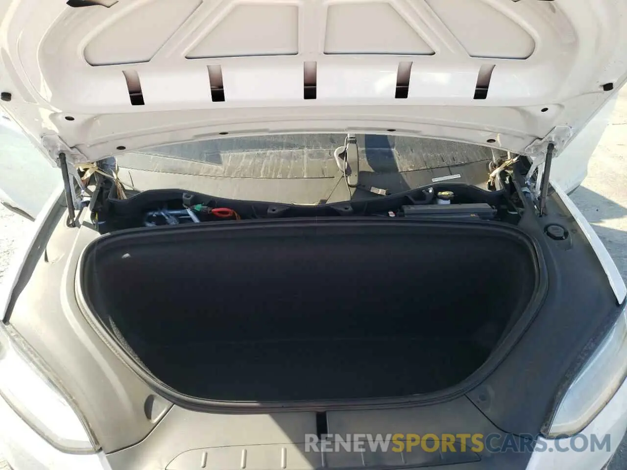 7 fotografías del automóvil dañado 5YJXCBE28LF235327 TESLA MODEL X 2020