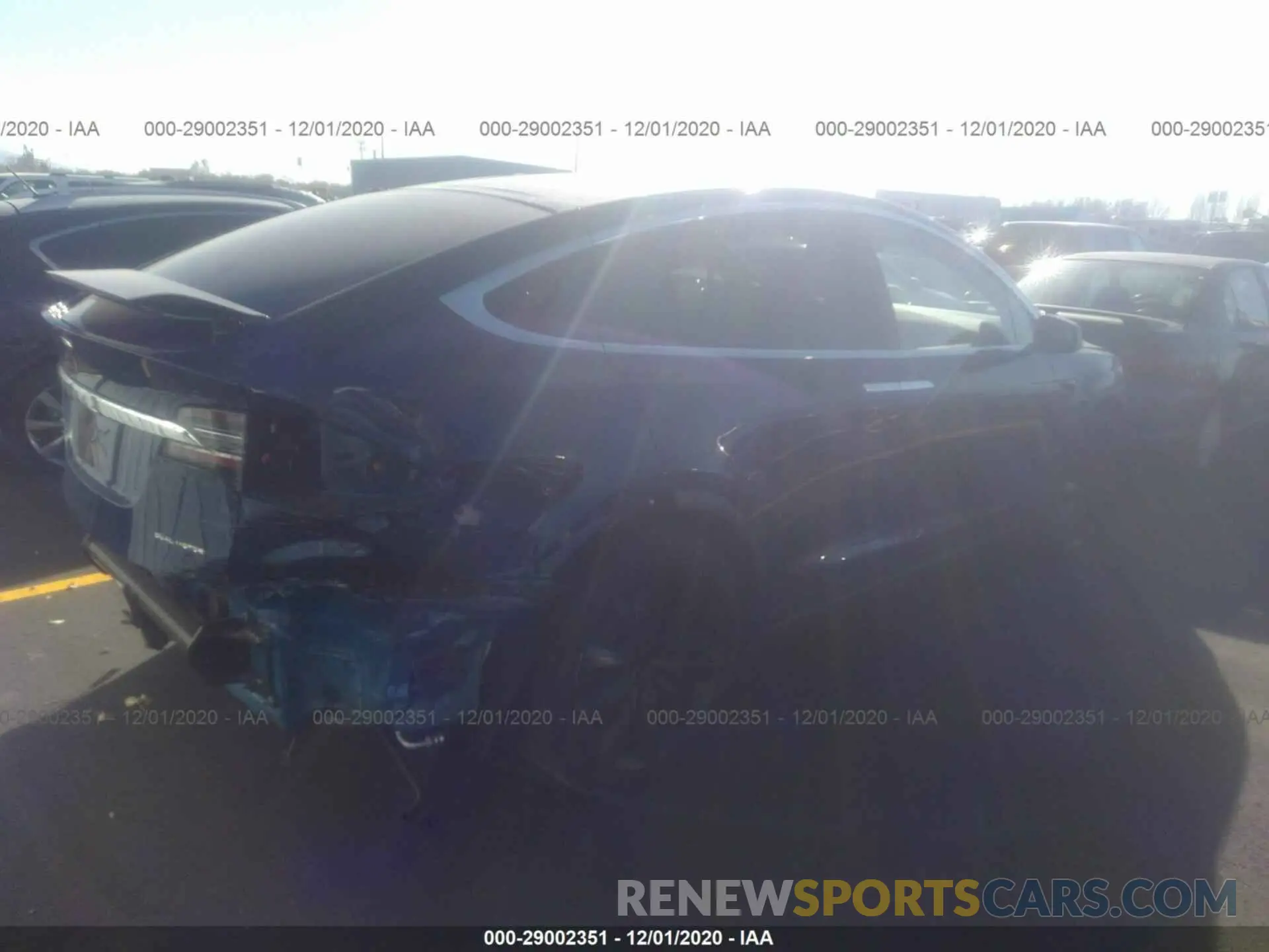 4 fotografías del automóvil dañado 5YJXCBE28LF272460 TESLA MODEL X 2020