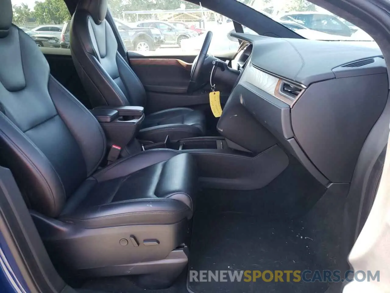 5 fotografías del automóvil dañado 5YJXCBE29LF232744 TESLA MODEL X 2020