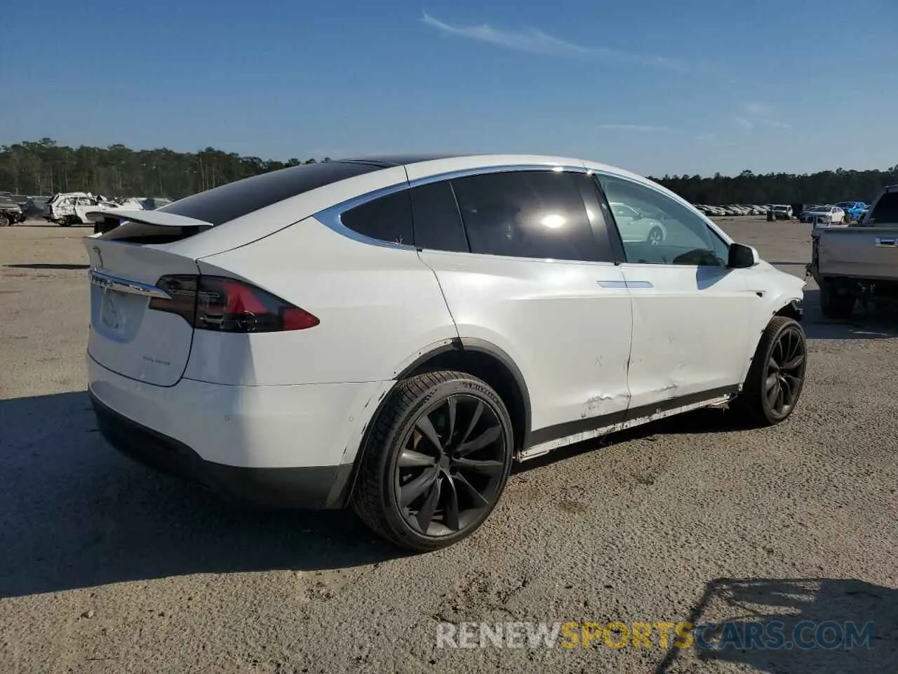 3 fotografías del automóvil dañado 5YJXCBE29LF297724 TESLA MODEL X 2020