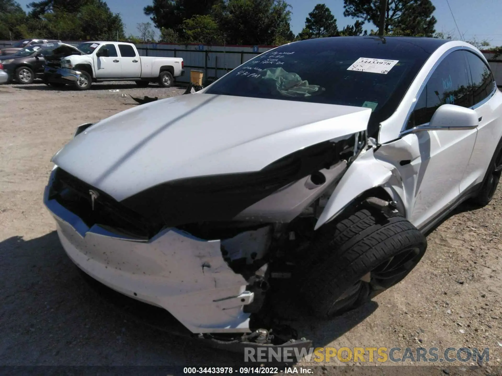6 fotografías del automóvil dañado 5YJXCBE29LF298484 TESLA MODEL X 2020