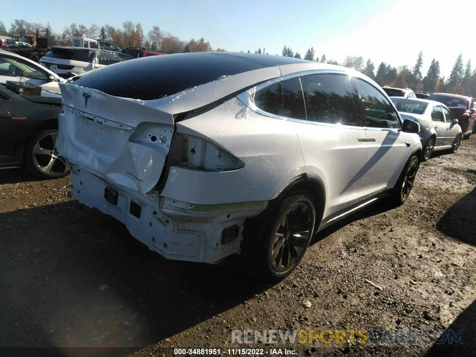 4 fotografías del automóvil dañado 5YJXCBE29LF306003 TESLA MODEL X 2020