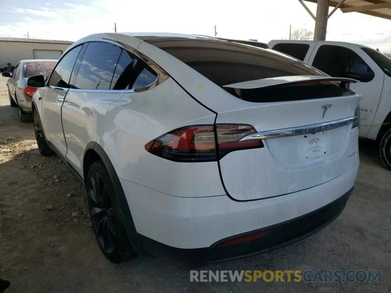3 fotografías del automóvil dañado 5YJXCBE2XLF228900 TESLA MODEL X 2020