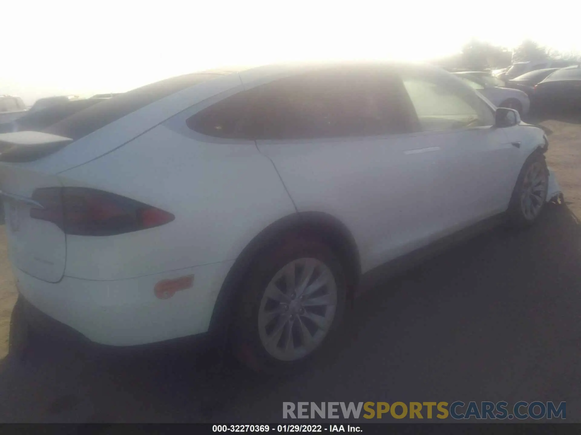 4 fotografías del automóvil dañado 5YJXCBE2XLF235541 TESLA MODEL X 2020