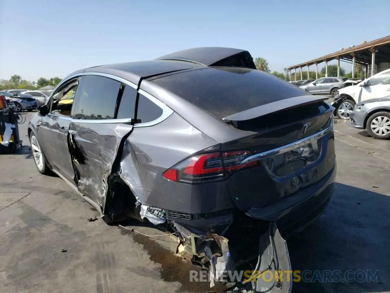 3 fotografías del automóvil dañado 5YJXCBE2XLF304258 TESLA MODEL X 2020