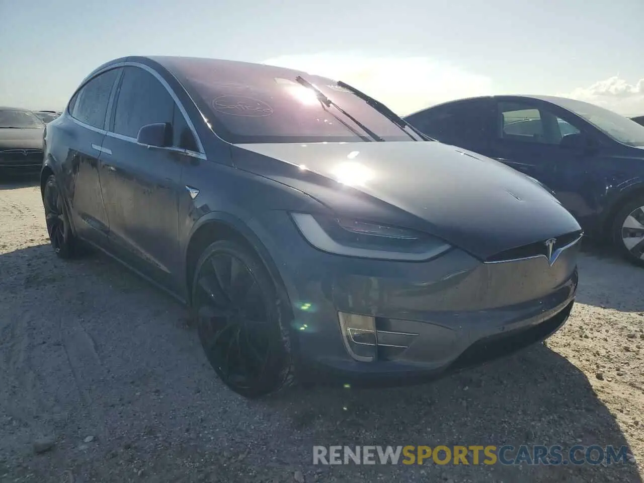 4 fotografías del automóvil dañado 5YJXCBE40LF239454 TESLA MODEL X 2020