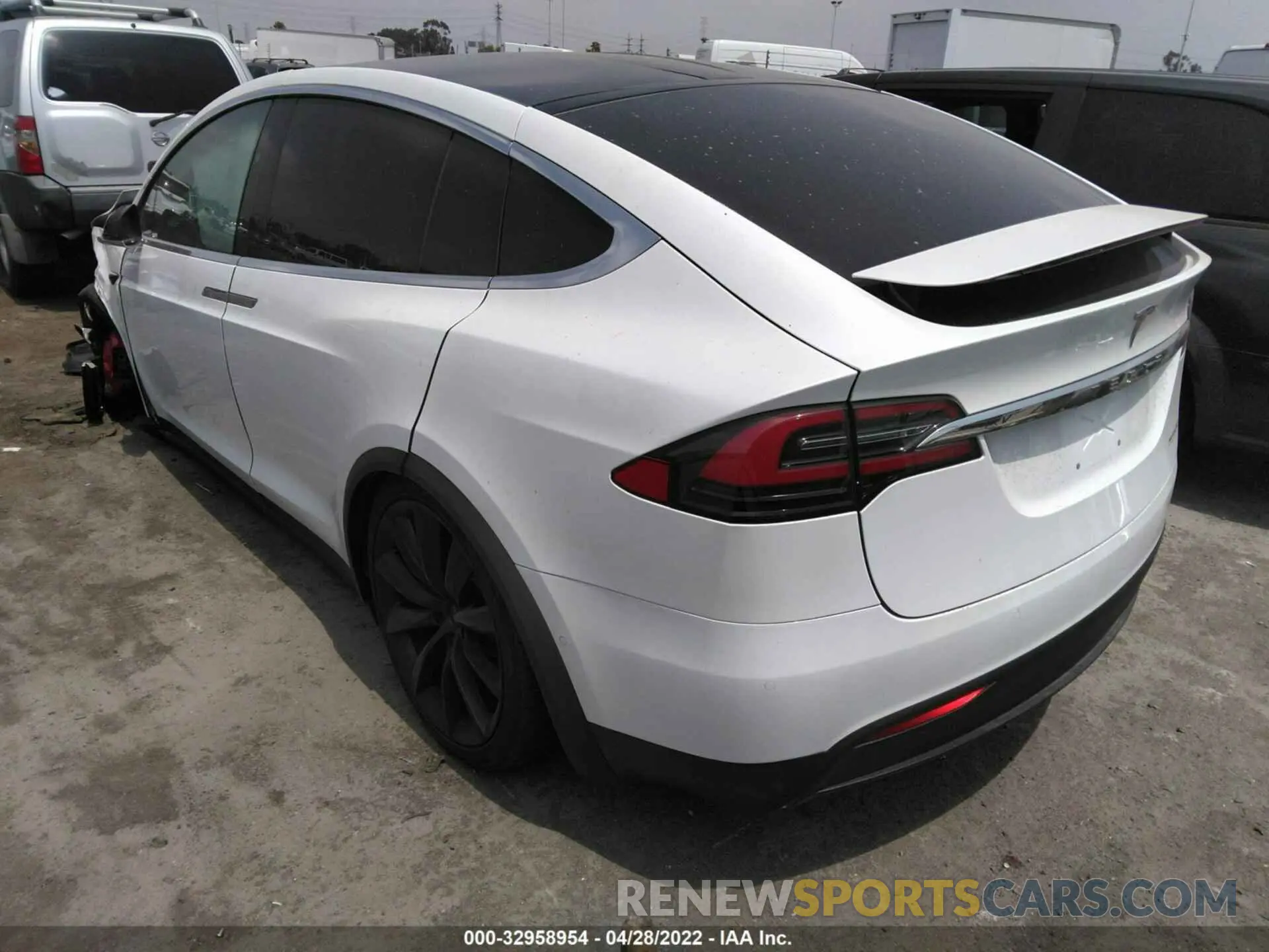 3 fotografías del automóvil dañado 5YJXCBE41LF234277 TESLA MODEL X 2020