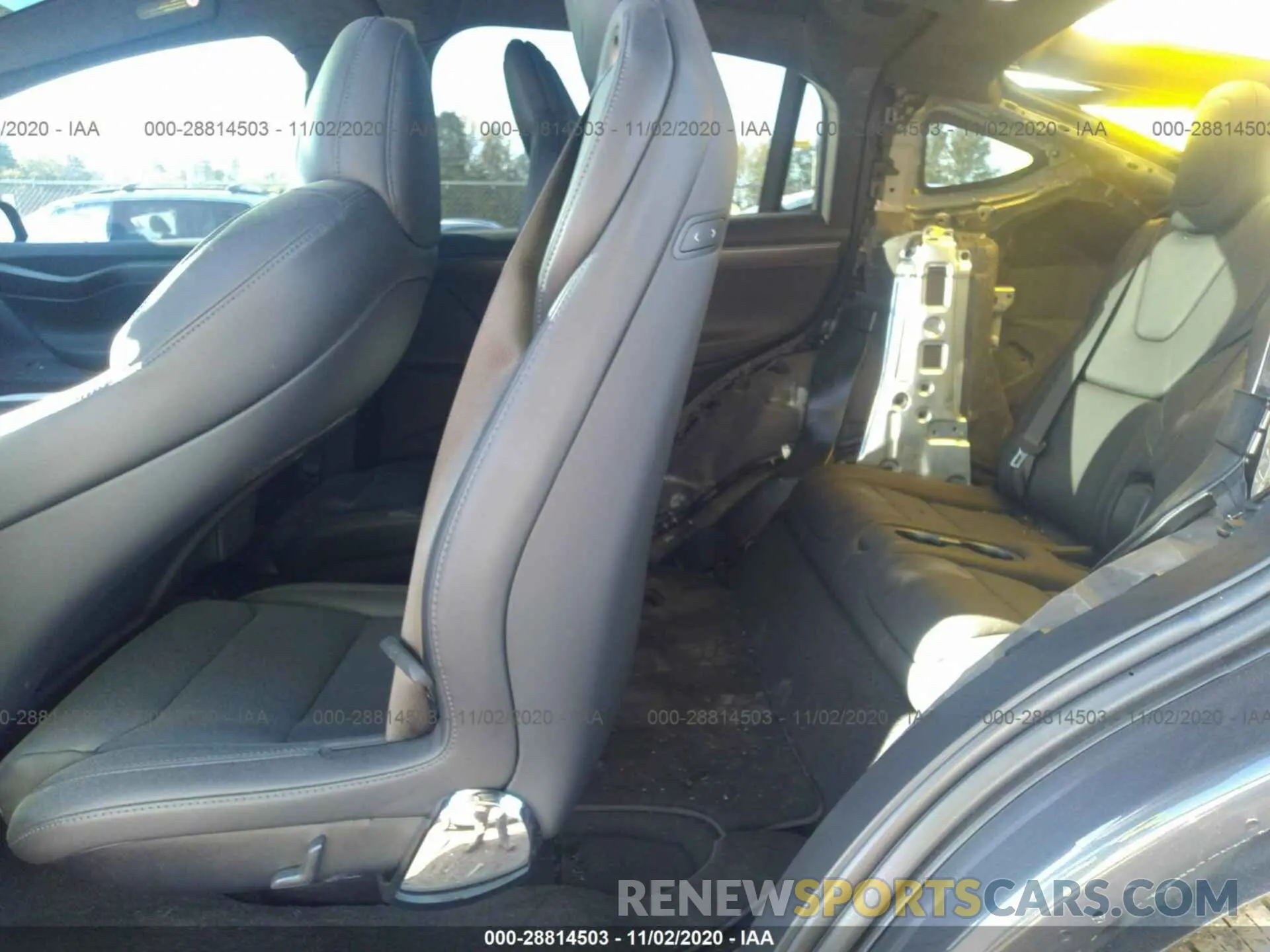 8 fotografías del automóvil dañado 5YJXCBE44LF264731 TESLA MODEL X 2020