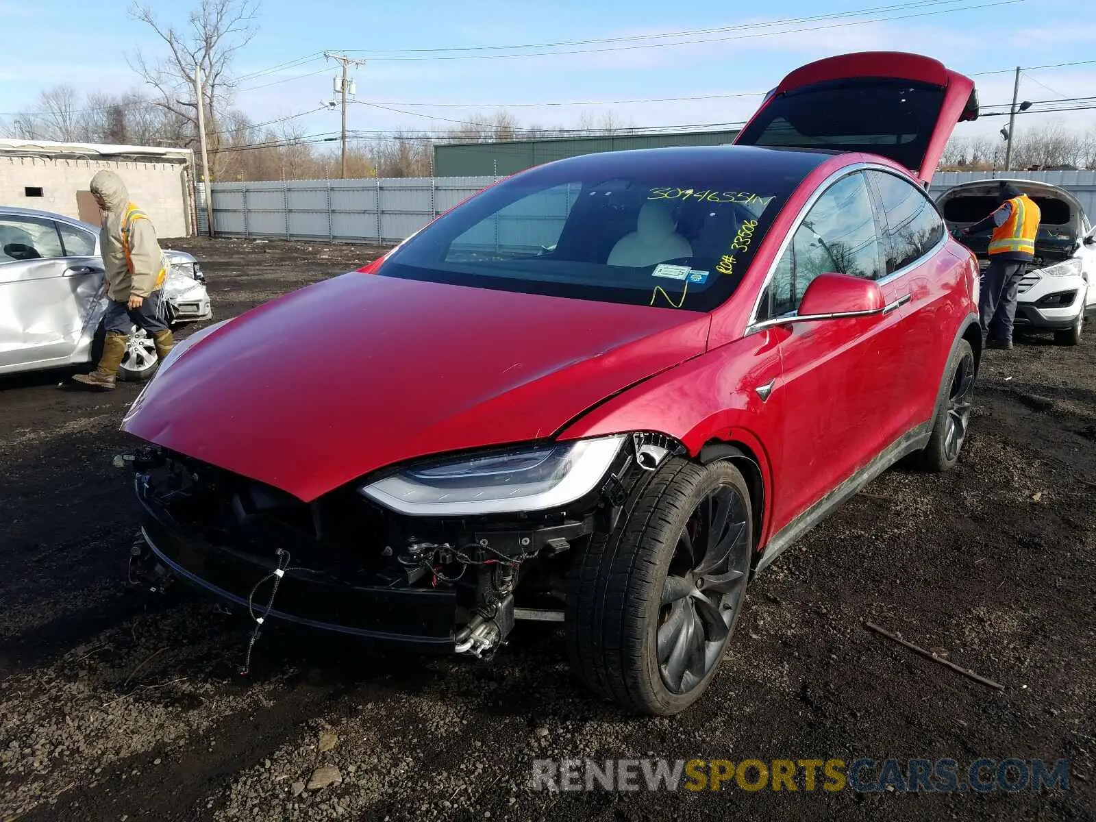 2 fotografías del automóvil dañado 5YJXCBE45LF261594 TESLA MODEL X 2020