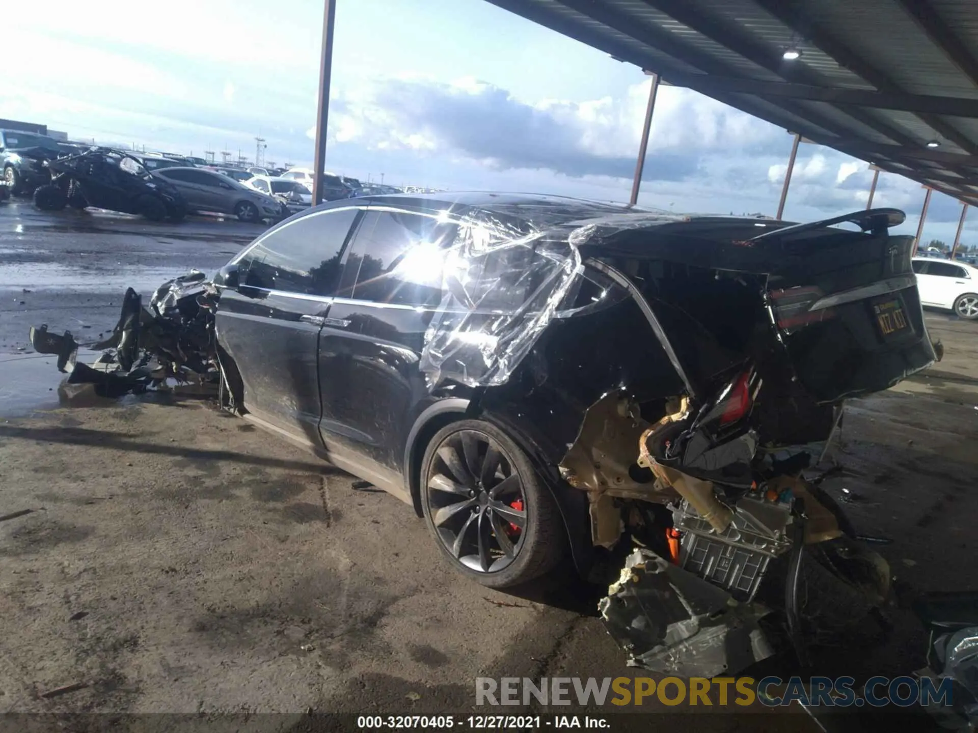 3 fotografías del automóvil dañado 5YJXCBE47LF265551 TESLA MODEL X 2020