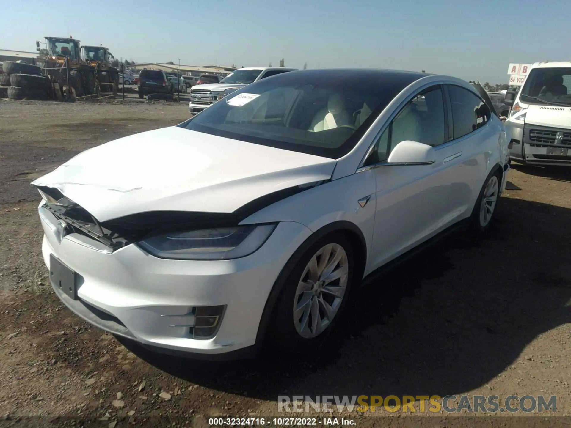 2 fotografías del automóvil dañado 5YJXCBE47LF303960 TESLA MODEL X 2020