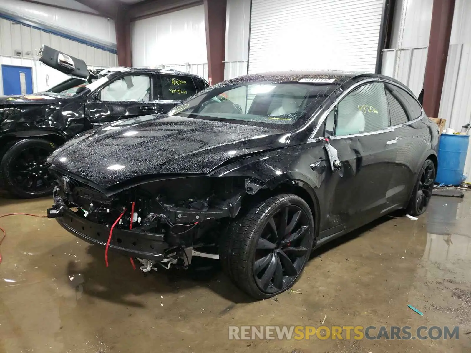 2 fotografías del automóvil dañado 5YJXCBE49LF261355 TESLA MODEL X 2020