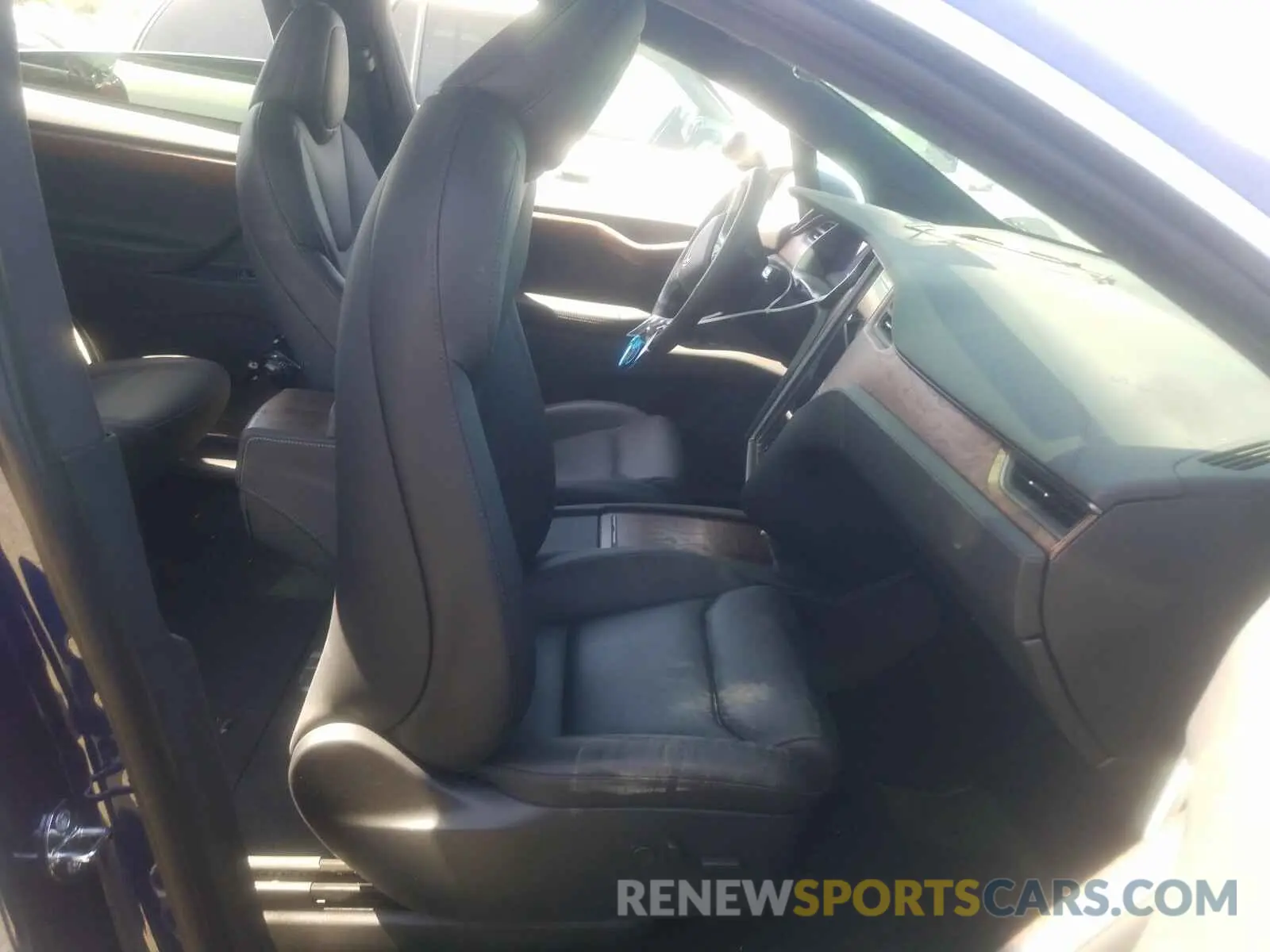 5 fotografías del automóvil dañado 5YJXCDE20LF238038 TESLA MODEL X 2020