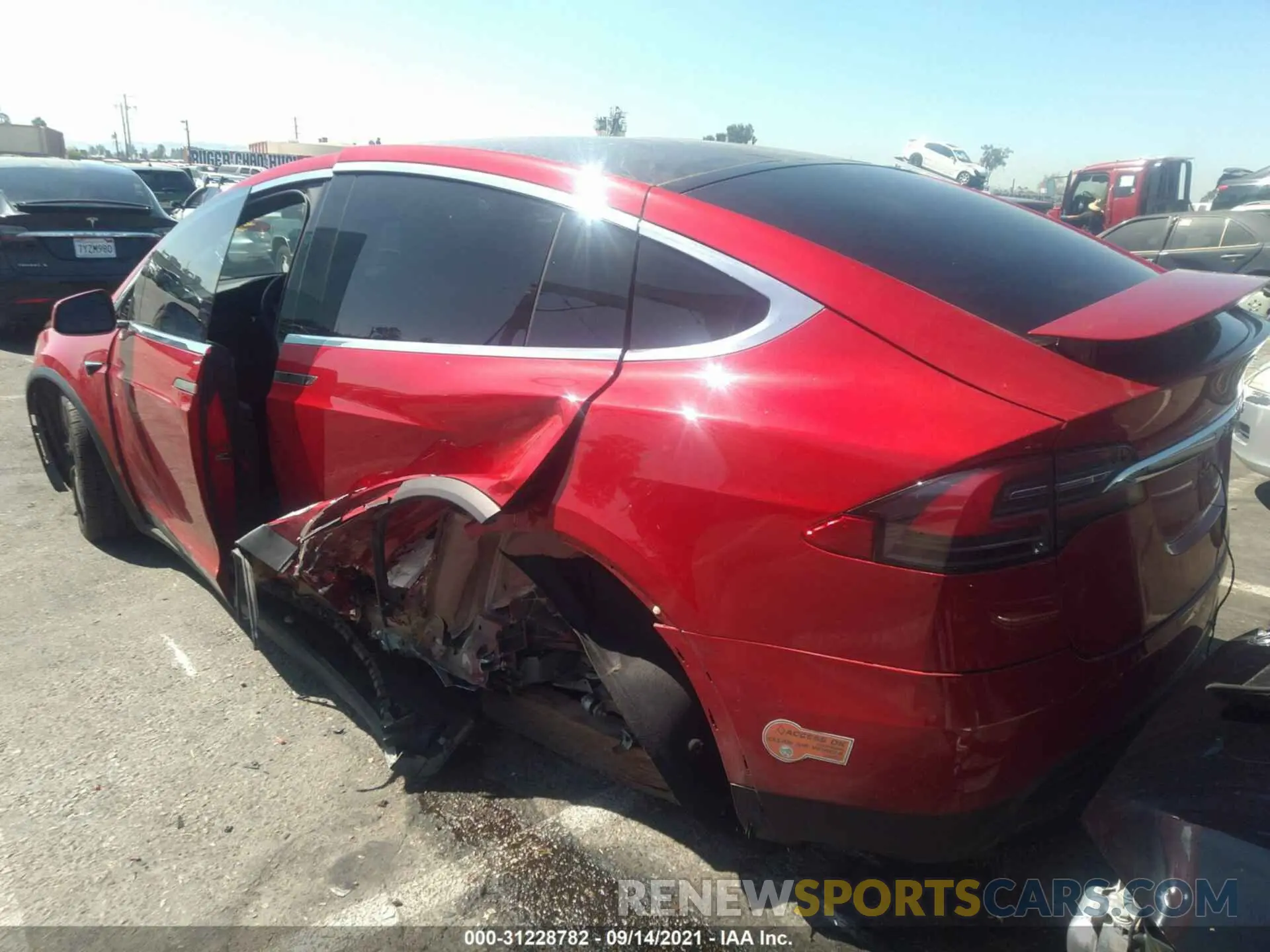 3 fotografías del automóvil dañado 5YJXCDE20LF245443 TESLA MODEL X 2020