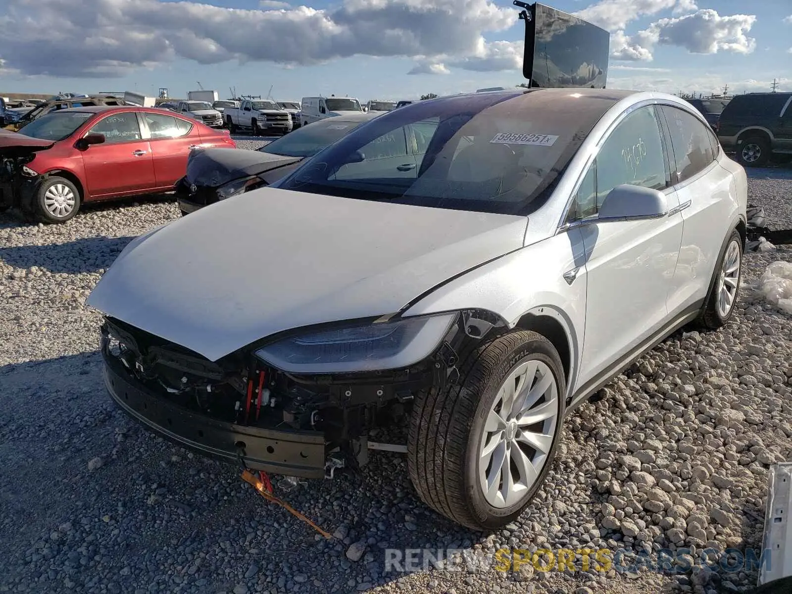 2 fotografías del automóvil dañado 5YJXCDE20LF300036 TESLA MODEL X 2020